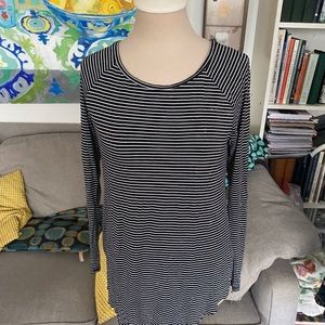 American Eagle Soft & Sexy Tee Shirt Long Sleeve Black and White Stripe Viscose